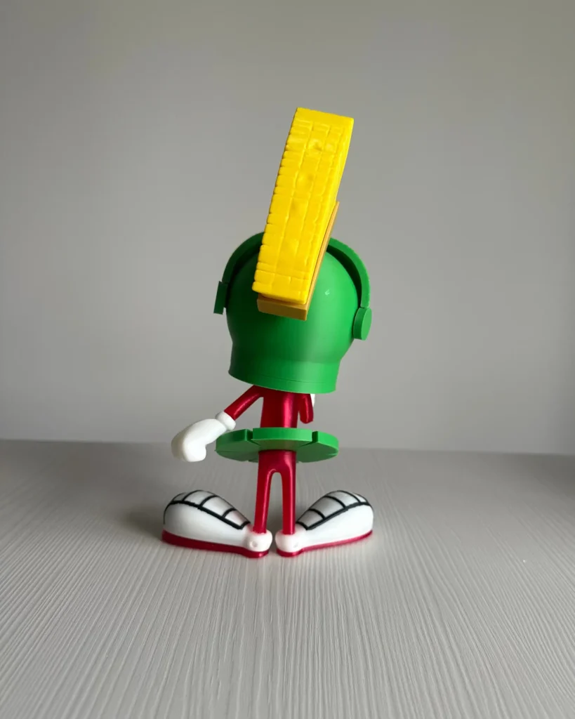 Marvin’den İlham Alan Marslı Figür – Koleksiyon Parçası görsel 3