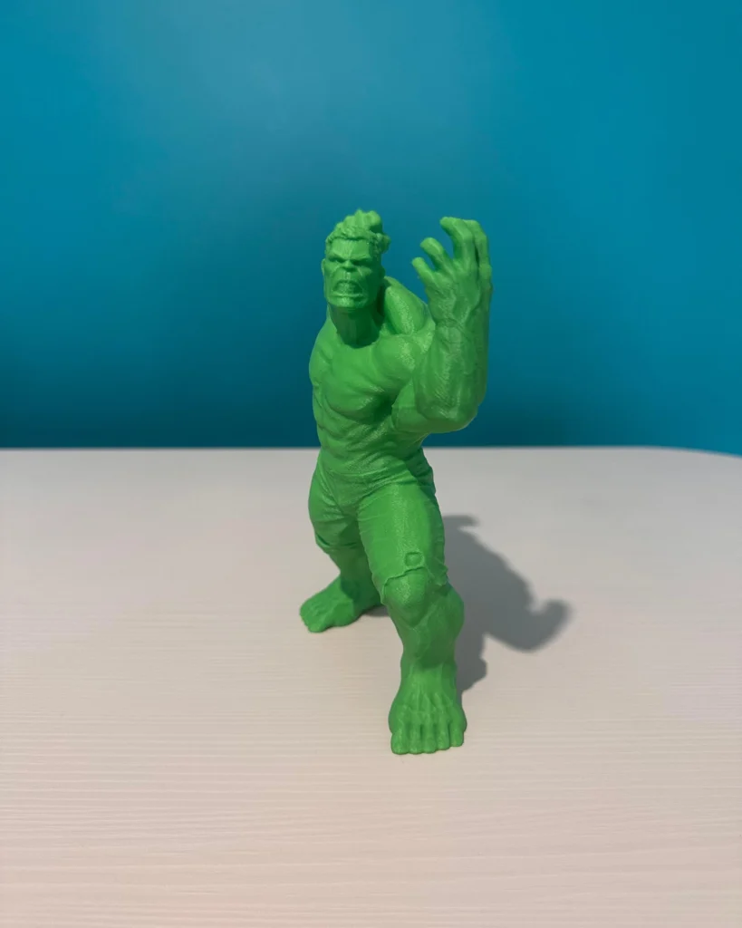 Yeşil Dev Model Figürü – Ham Form görsel 4